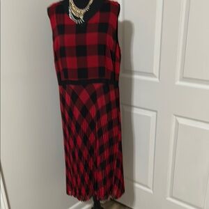 NWT Sleeveless Dress Size 16P